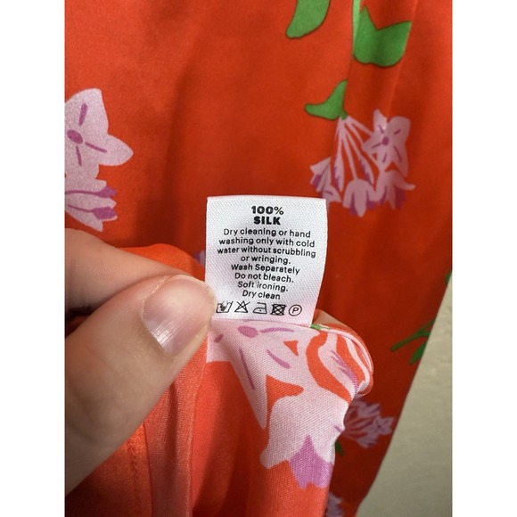 From Future Mini V Neck Flutter Sleeve Floral Print Dress Orange Silk US Size XS - Picture 6 of 7